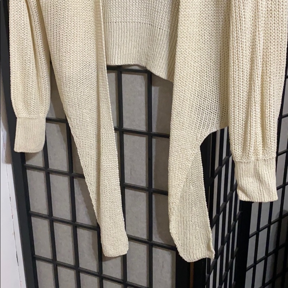 A sweater that I wore once and wasn’t feeling it. - Picture 3 of 3